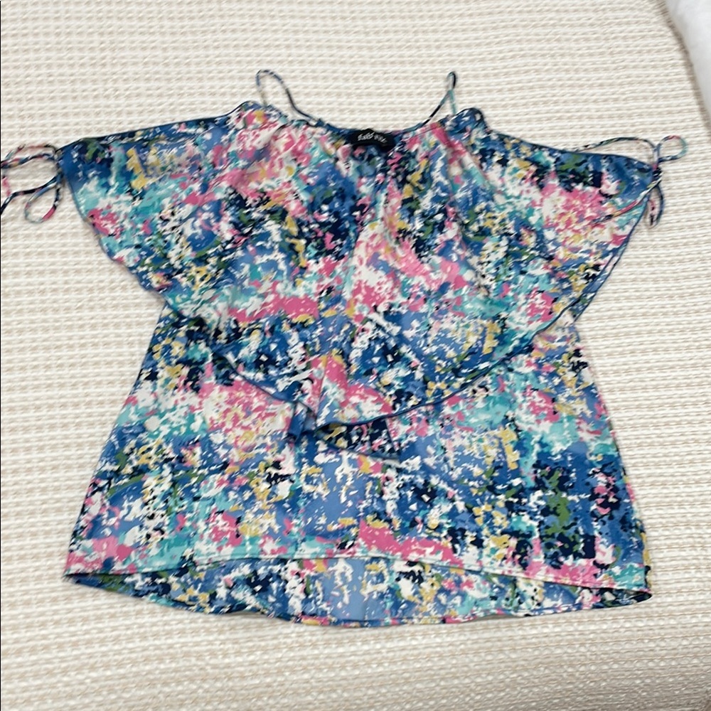 Vibrant summer stylish top